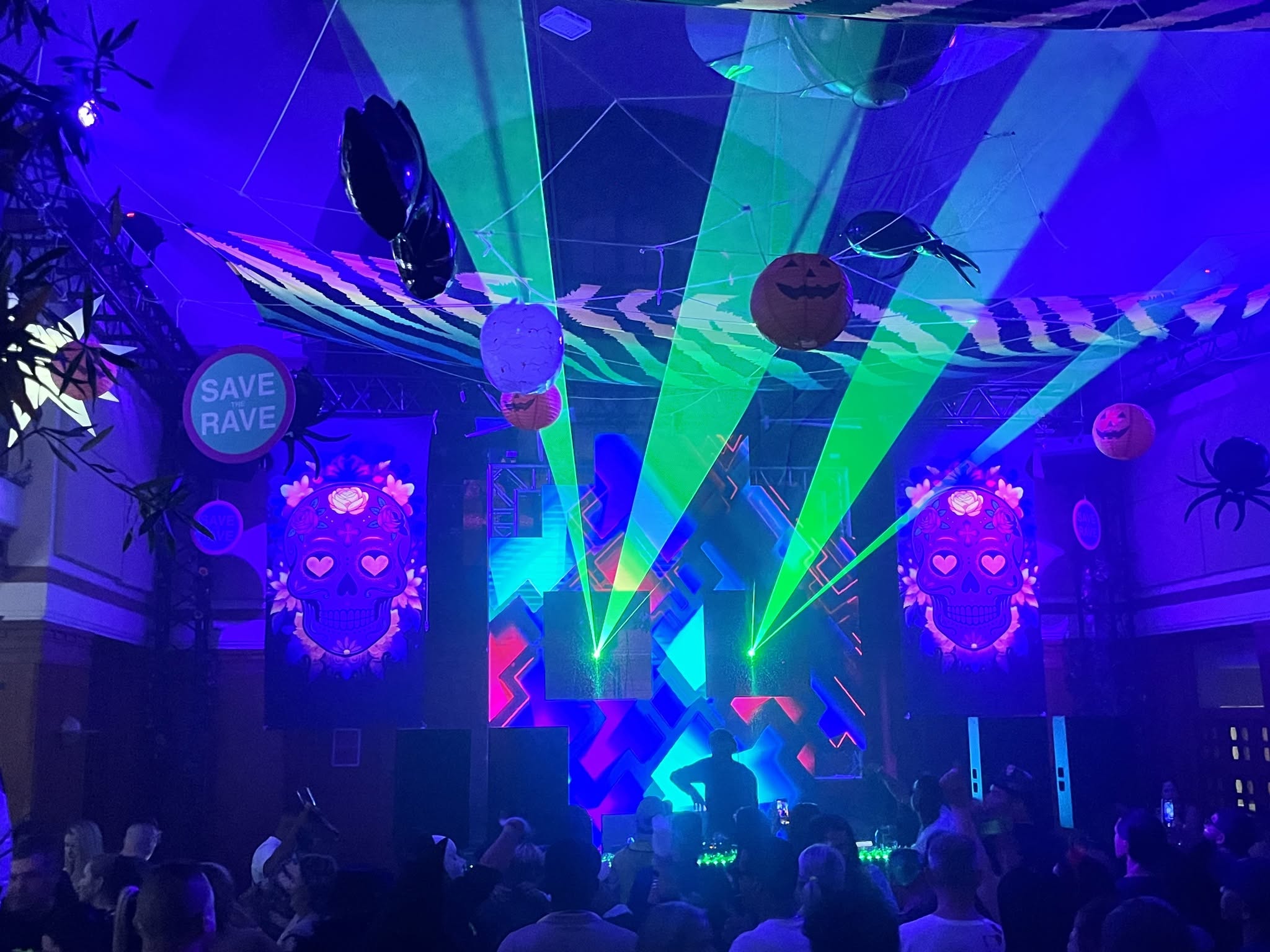 Octo-Party in Cape Town Center