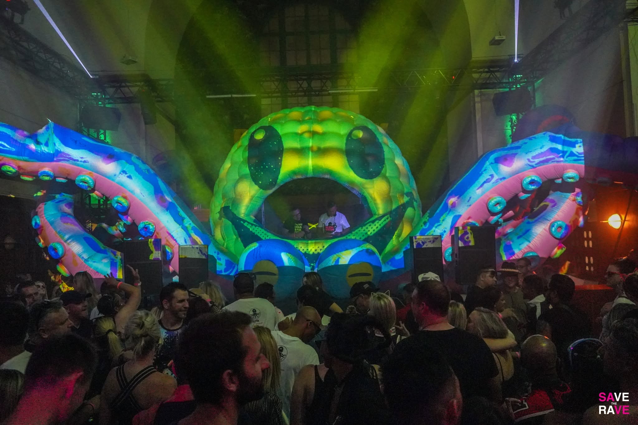 Octo-Party in Cape Town Center